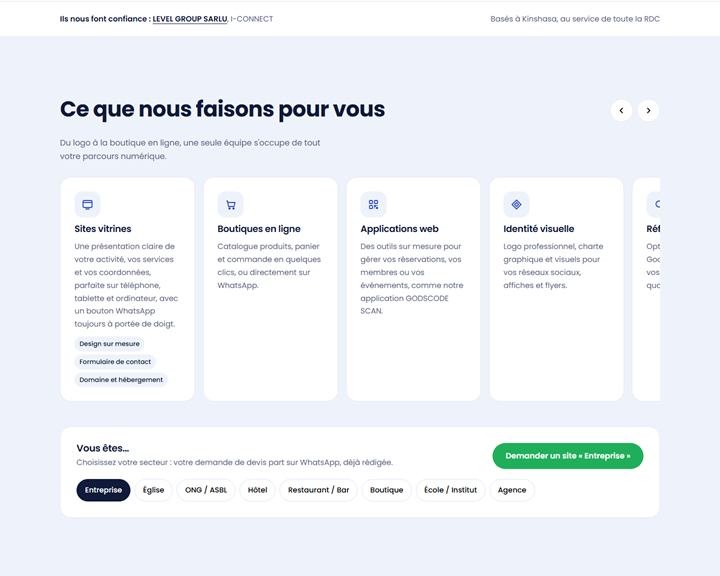 Section services du site Godscode Pro avec cartes de prestations et sélecteur de secteur d'activité